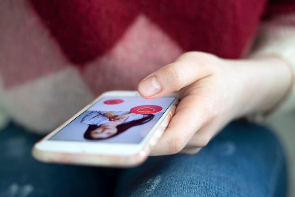 How to See If Someone Is on Dating Apps